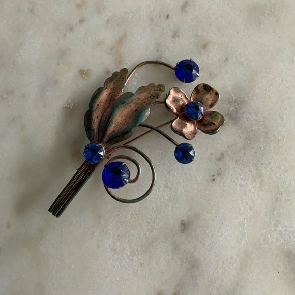 Blue Floral Brooch - Picture 4 of 9
